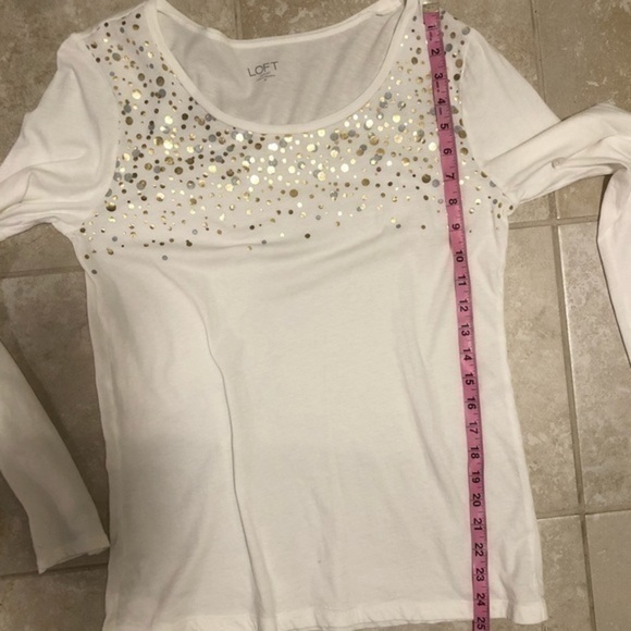 Gold and silver sparkle white top from LOFT - Picture 4 of 9